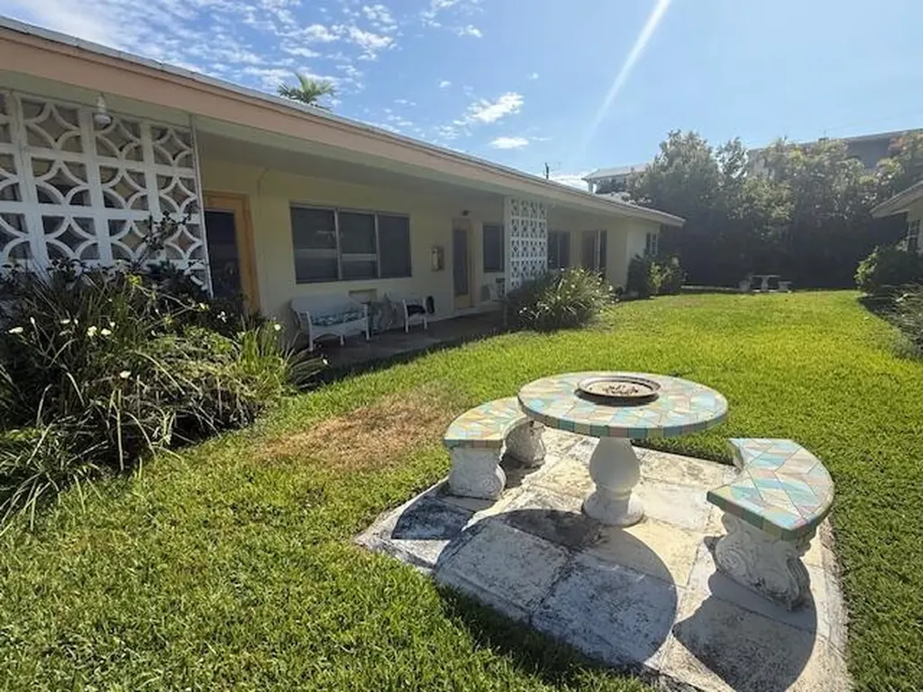 742 SE 19th Avenue Deerfield Beach FL 33441