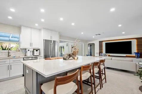911 SW 27th Terrace Boynton Beach FL 33435