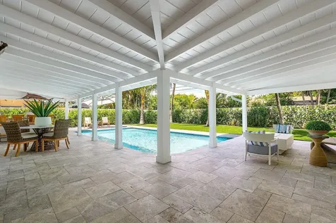 911 SW 27th Terrace Boynton Beach FL 33435