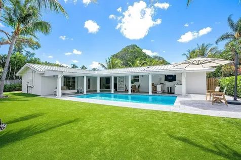 911 SW 27th Terrace Boynton Beach FL 33435
