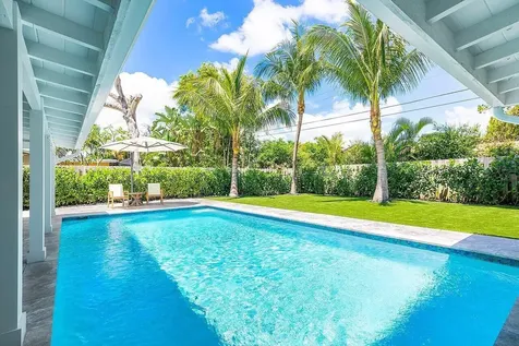 911 SW 27th Terrace Boynton Beach FL 33435