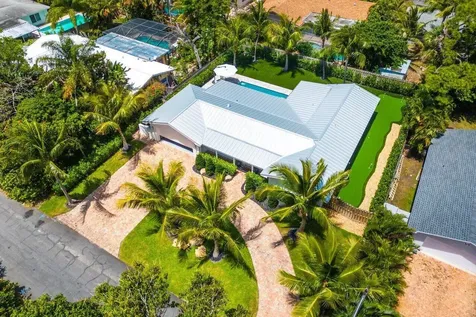 911 SW 27th Terrace Boynton Beach FL 33435