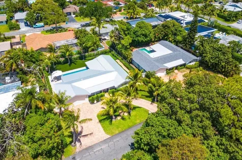 911 SW 27th Terrace Boynton Beach FL 33435