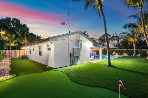 911 SW 27th Terrace Boynton Beach FL 33435