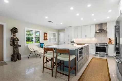 911 SW 27th Terrace Boynton Beach FL 33435