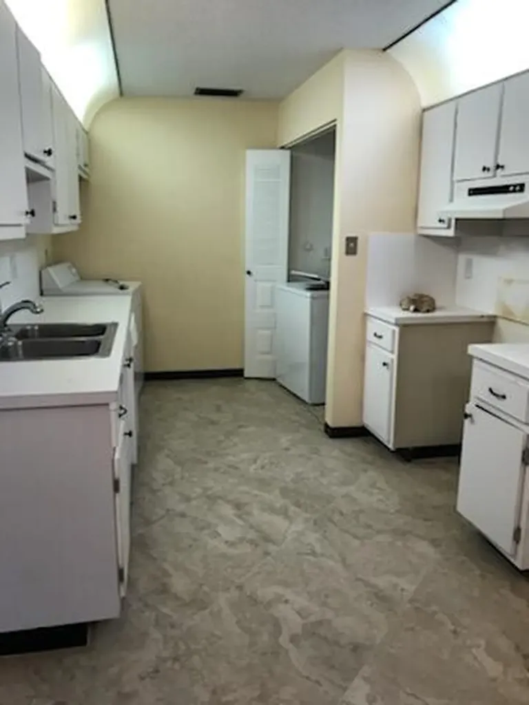 5790 Wanda Lane Delray Beach FL 33484