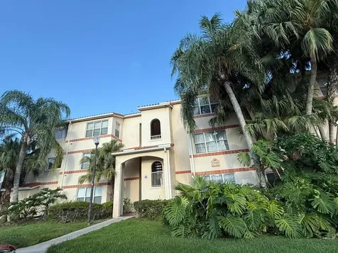 3390 N Pinewalk Drive Margate FL 33063