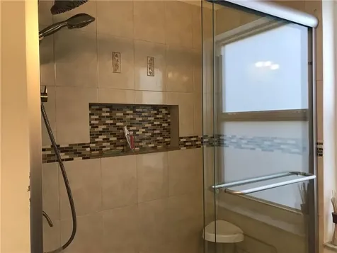 1118 Chinaberry Drive Weston FL 33327