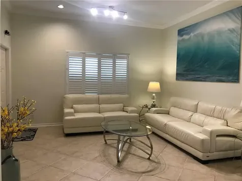 1118 Chinaberry Drive Weston FL 33327