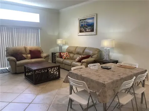 1118 Chinaberry Drive Weston FL 33327