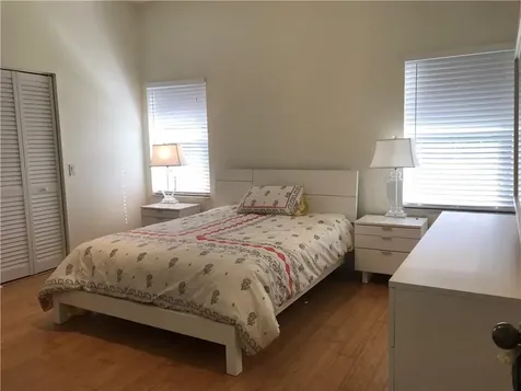 1118 Chinaberry Drive Weston FL 33327