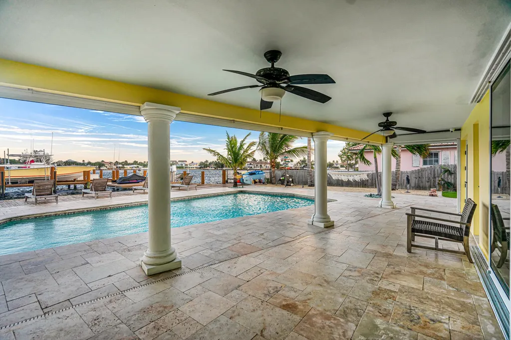 844 East Drive Boynton Beach FL 33435