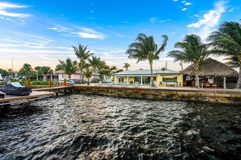 844 East Drive Boynton Beach FL 33435