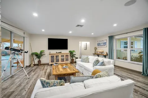 844 East Drive Boynton Beach FL 33435