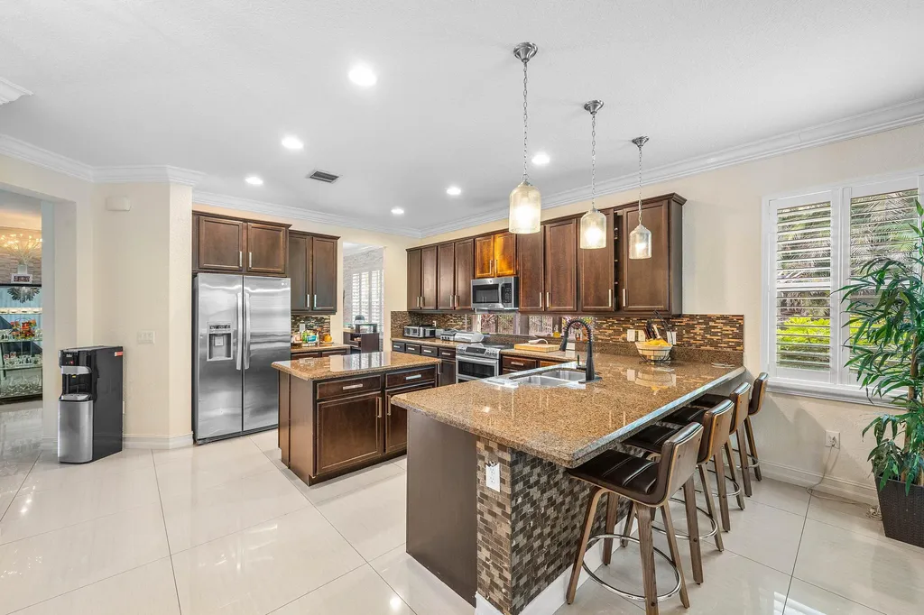 11565 Mantova Bay Circle Boynton Beach FL 33473