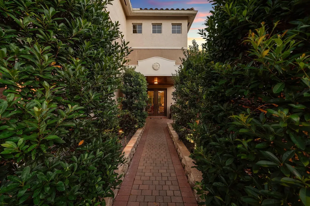 11565 Mantova Bay Circle Boynton Beach FL 33473