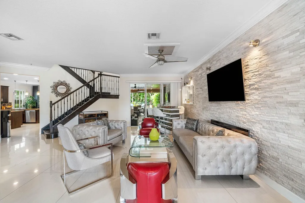 11565 Mantova Bay Circle Boynton Beach FL 33473