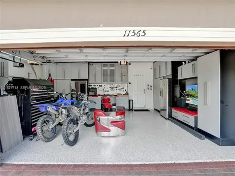 11565 Mantova Bay Circle Boynton Beach FL 33473