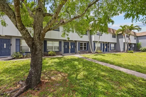 4656 NW 9th Drive Plantation FL 33317