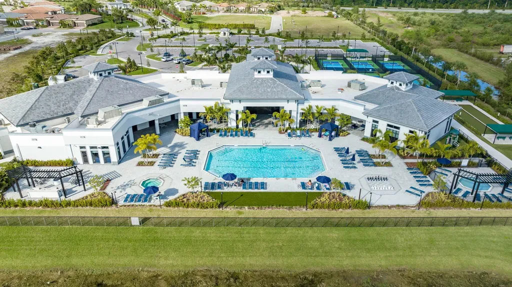 8427 W Blue Spring Drive Parkland FL 33067