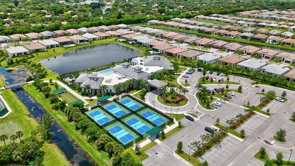 8427 W Blue Spring Drive Parkland FL 33067