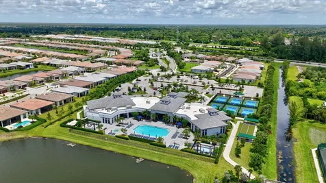 8427 W Blue Spring Drive Parkland FL 33067