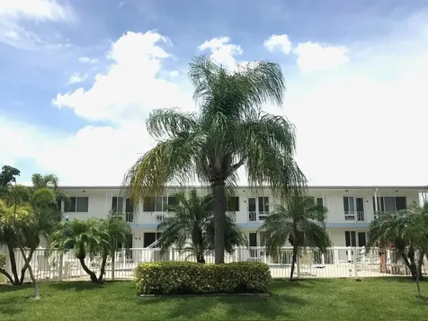 3201 SE 12th Street Pompano Beach FL 33062