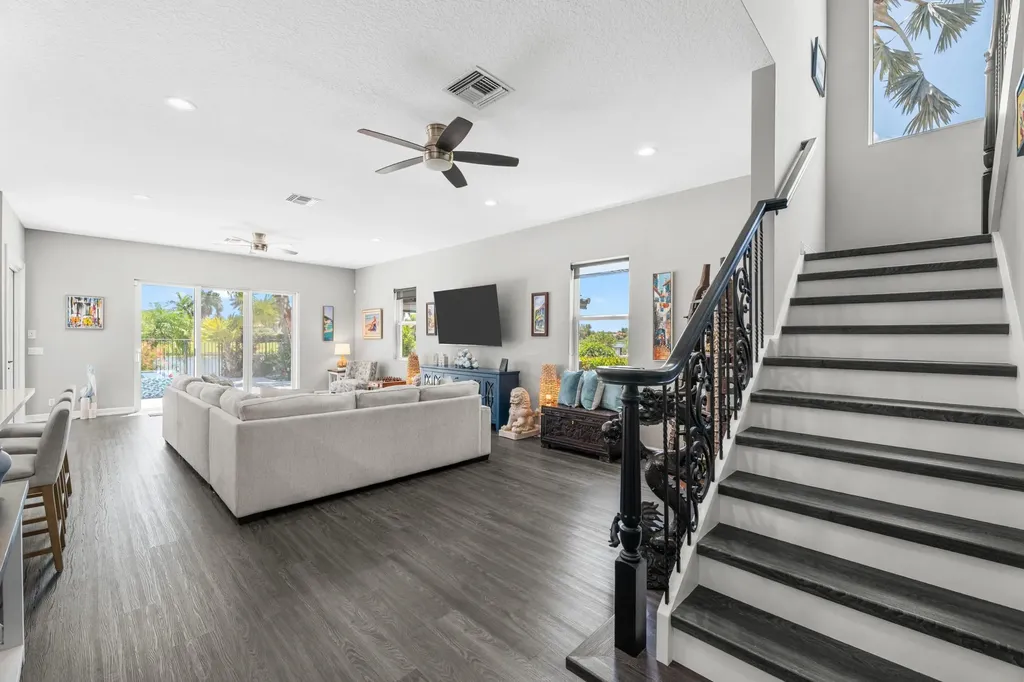 11560 S Sea Court Wellington FL 33449