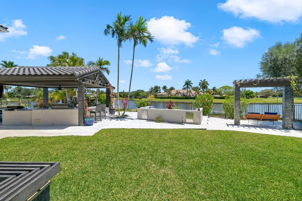 11560 S Sea Court Wellington FL 33449