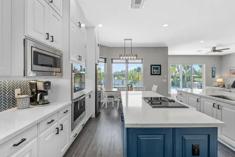 11560 S Sea Court Wellington FL 33449