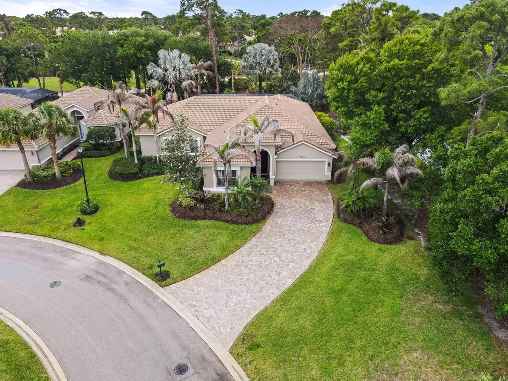 9539 Avenel Lane Port St Lucie FL 34986