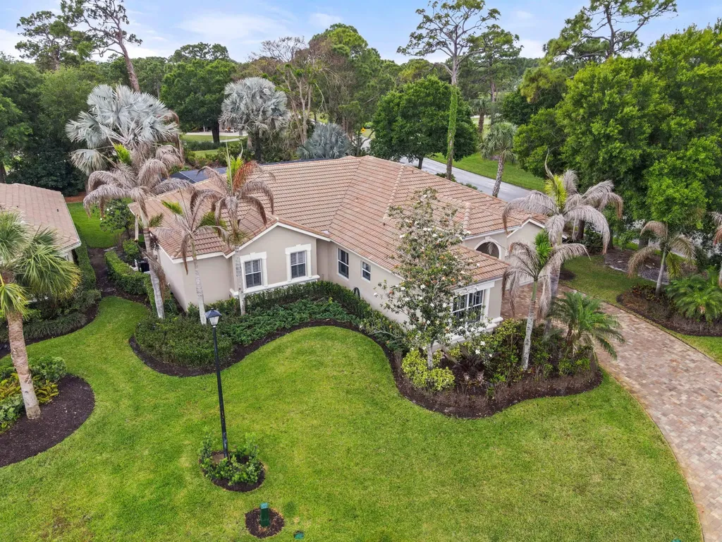 9539 Avenel Lane Port St Lucie FL 34986