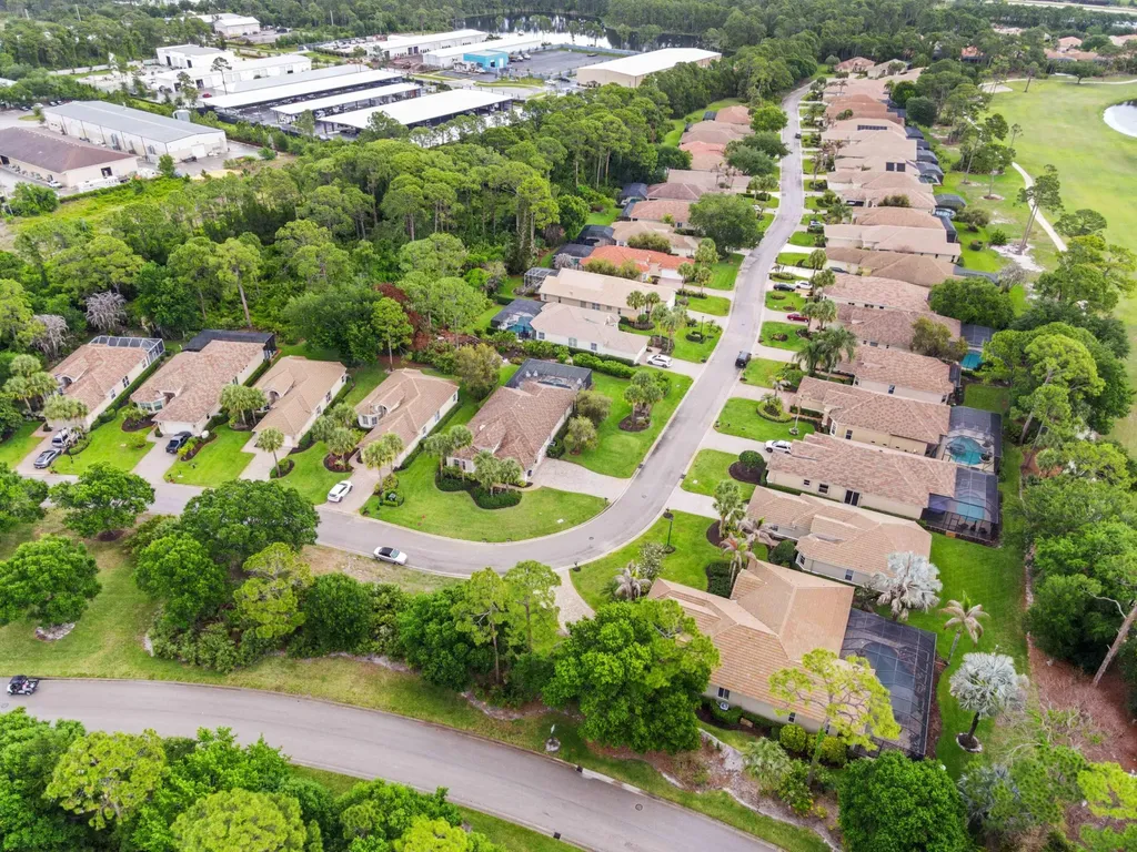 9539 Avenel Lane Port St Lucie FL 34986