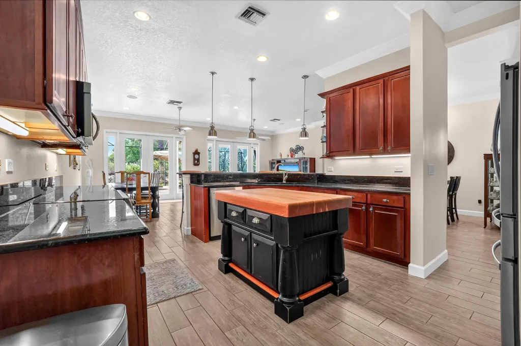 9539 Avenel Lane Port St Lucie FL 34986