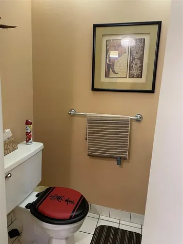 2860 Somerset Drive Lauderdale Lakes FL 33311