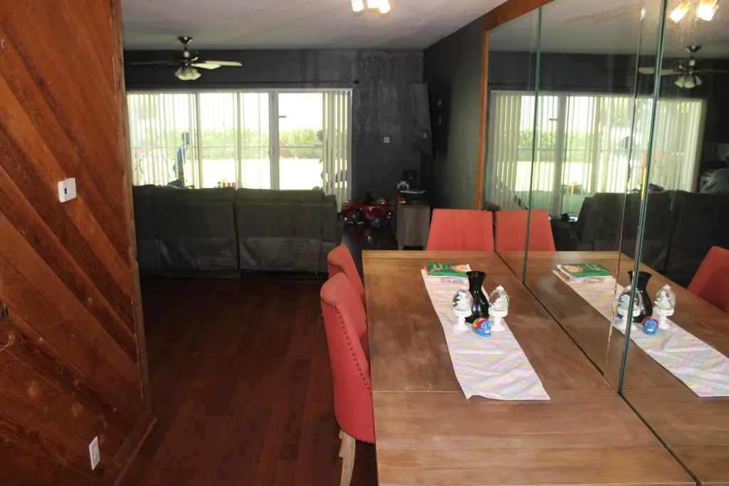 455 NW 68th Avenue Plantation FL 33317
