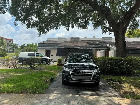 455 NW 68th Avenue Plantation FL 33317