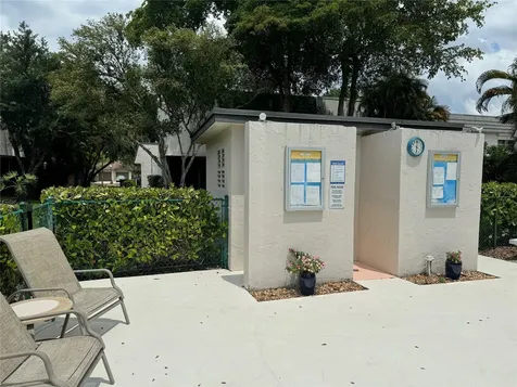 455 NW 68th Avenue Plantation FL 33317