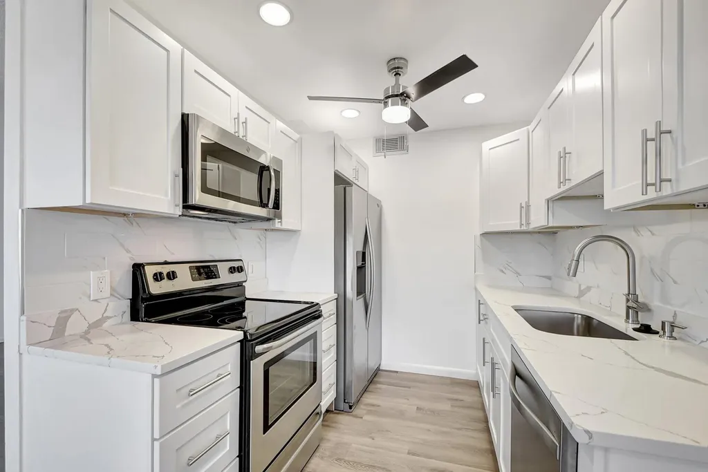 4015 Cornwall A Boca Raton FL 33434
