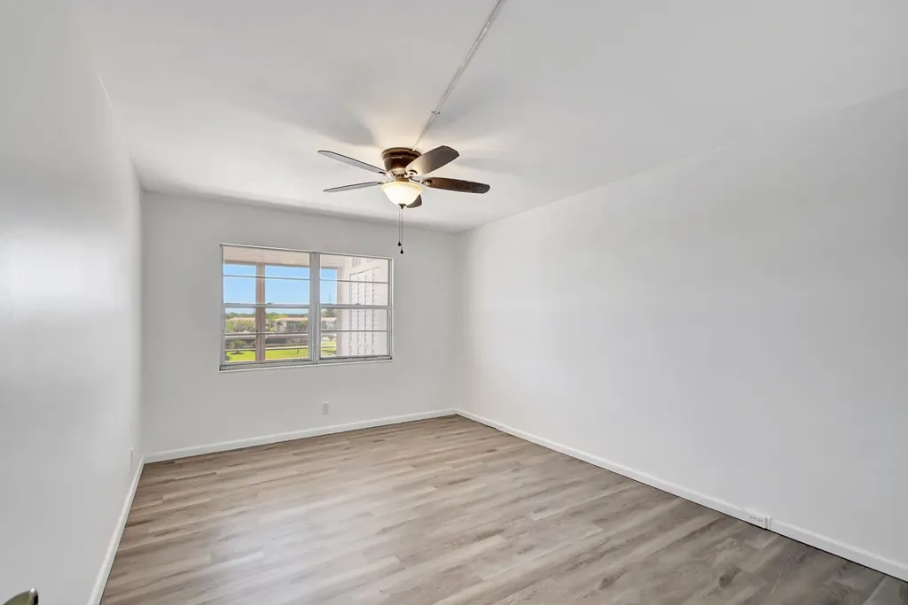 4015 Cornwall A Boca Raton FL 33434
