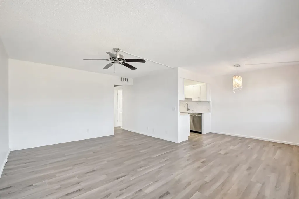 4015 Cornwall A Boca Raton FL 33434
