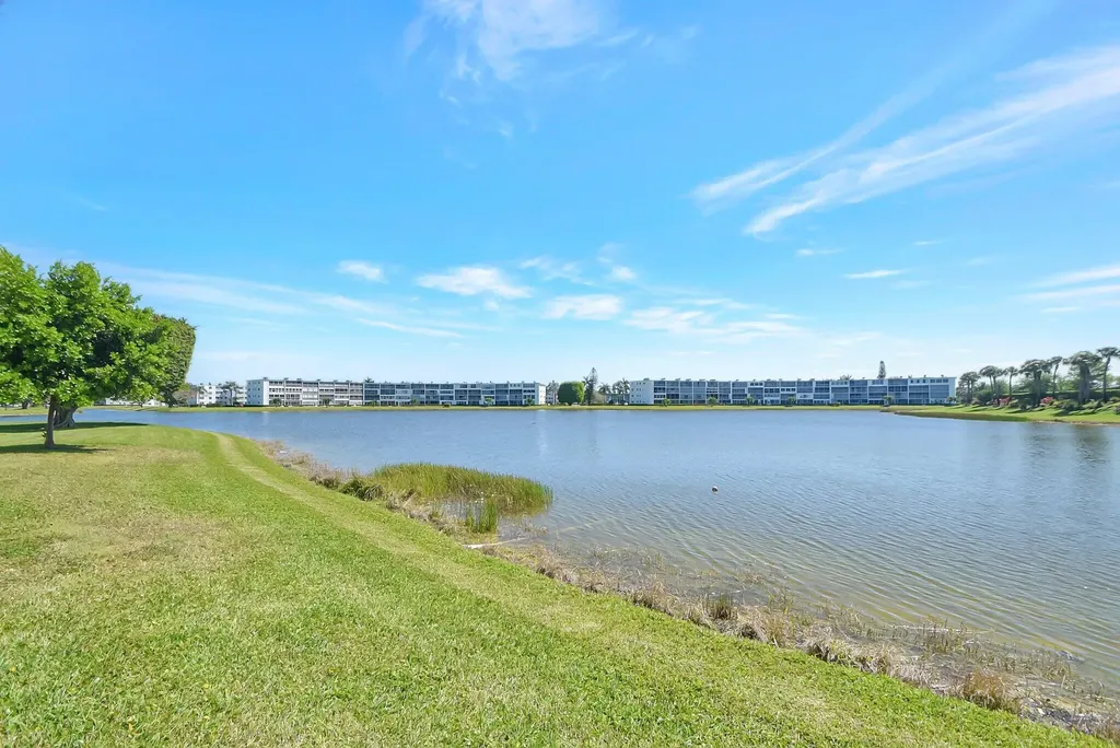 4015 Cornwall A Boca Raton FL 33434