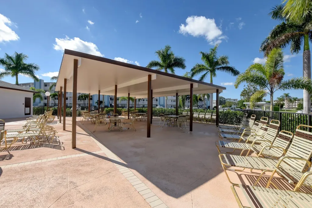 4015 Cornwall A Boca Raton FL 33434