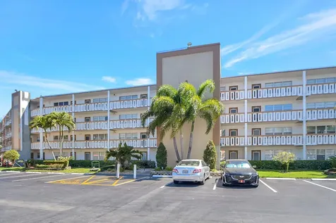 4015 Cornwall A Boca Raton FL 33434