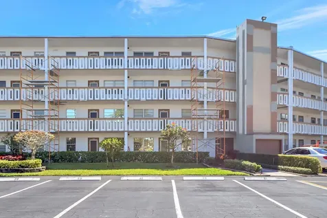 4015 Cornwall A Boca Raton FL 33434