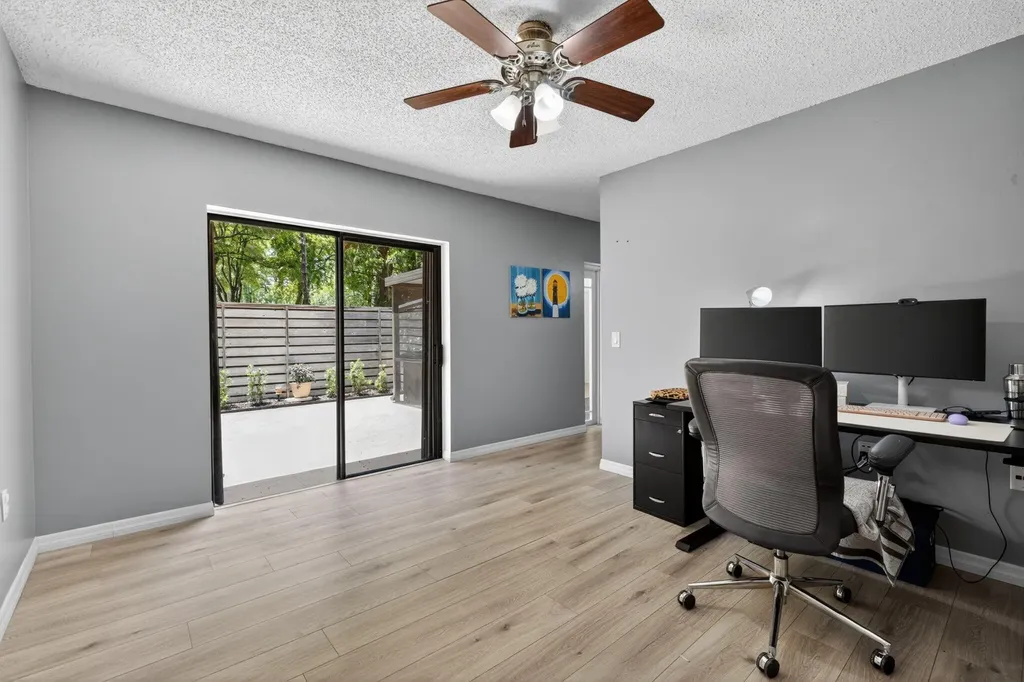 527 5th Terrace Palm Beach Gardens FL 33418