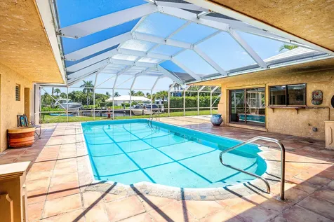 920 Emerald Row Gulf Stream FL 33483