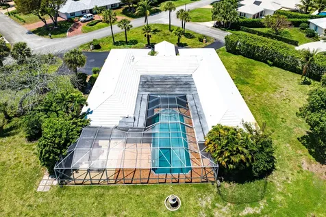 920 Emerald Row Gulf Stream FL 33483