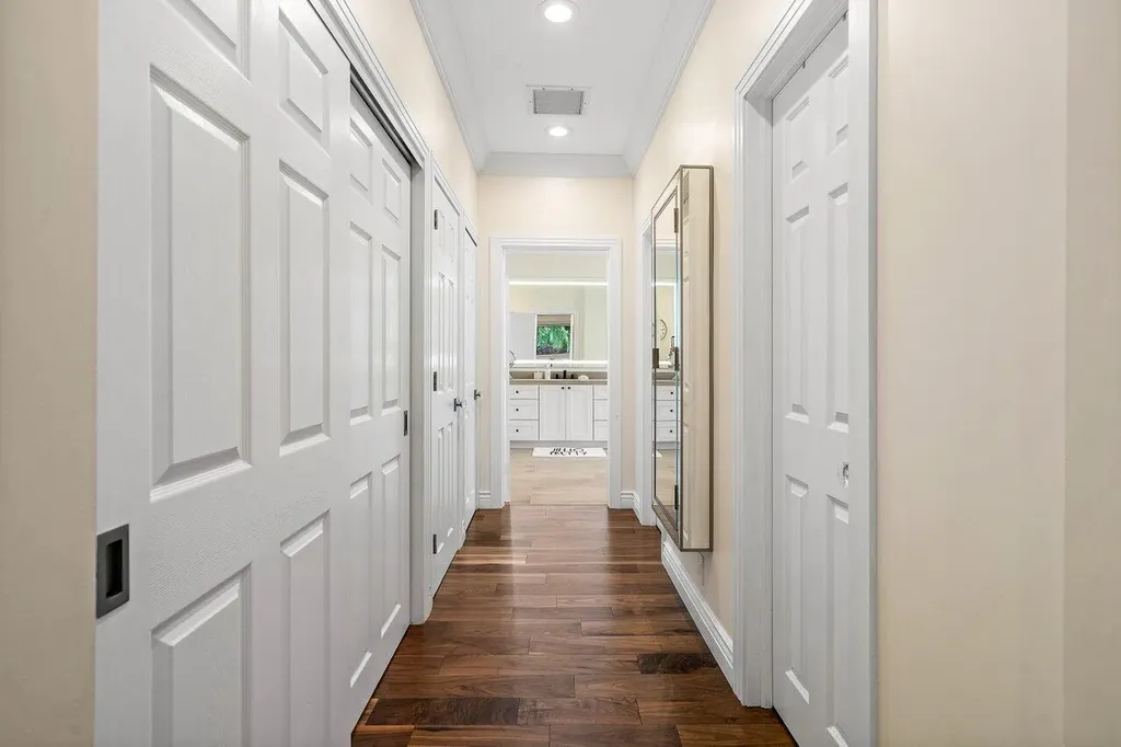 3765 Kings Way Boca Raton FL 33434