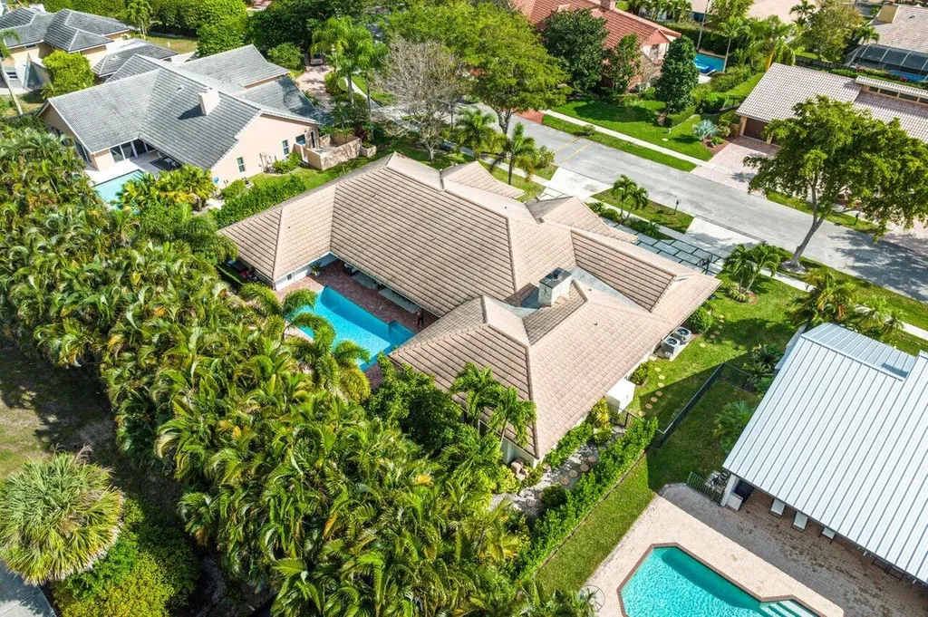 3765 Kings Way Boca Raton FL 33434